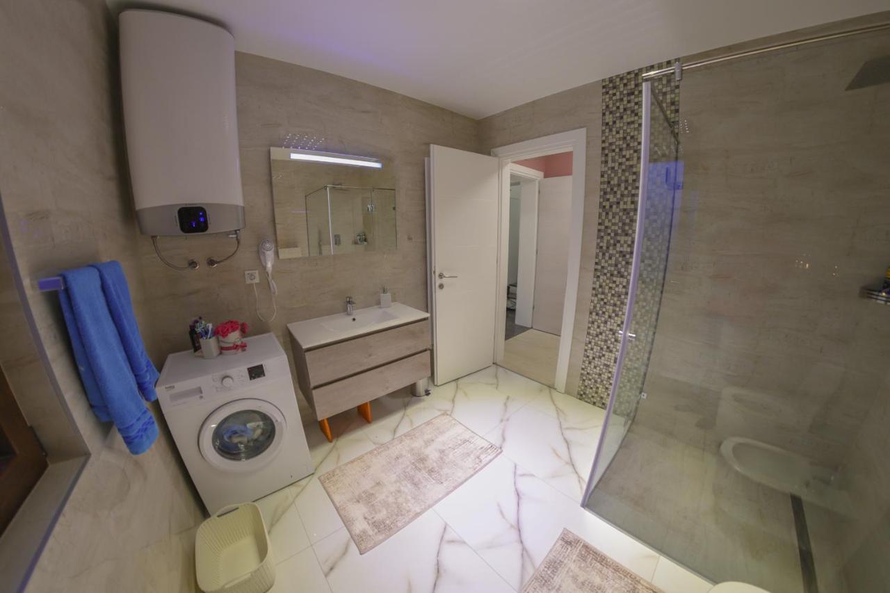 Apartments Edy Bihac Exterior photo
